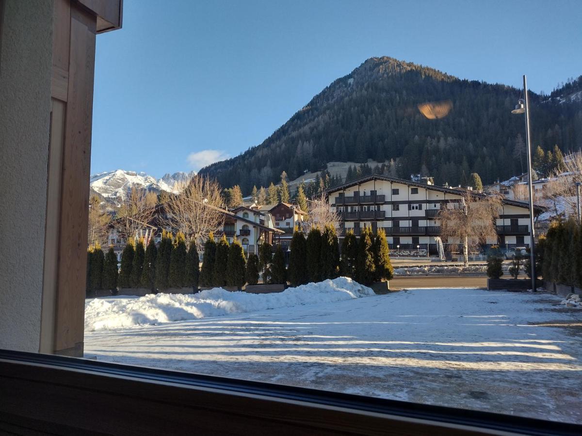 Chalet La Ciaseta Pozza di Fassa Exterior foto