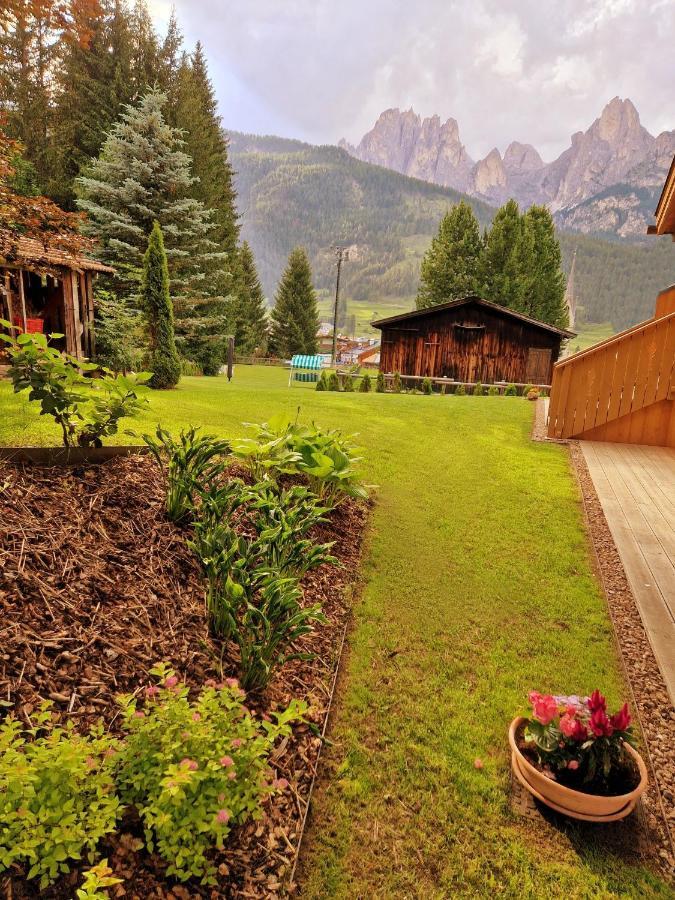 Chalet La Ciaseta Pozza di Fassa Exterior foto